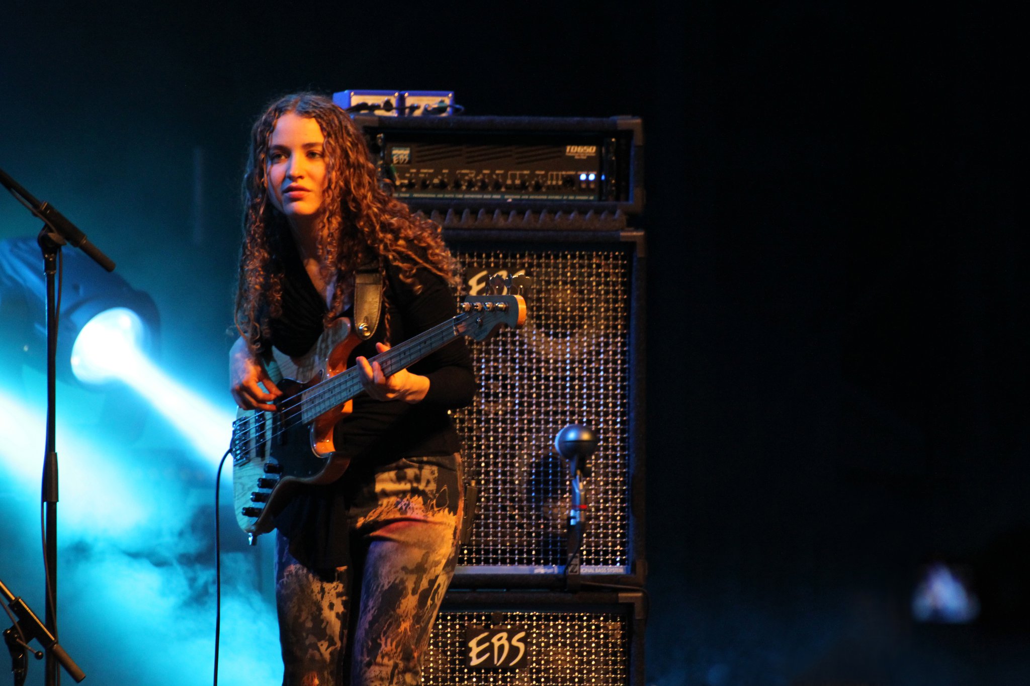 Bass Prodigy Tal Wilkenfeld Gears Up Opening For The Who (INTERVIEW